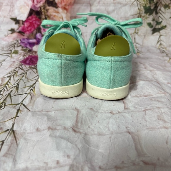 Allbirds Women's Mint Green Wool Pipers Sneakers size 8 - Picture 4 of 9